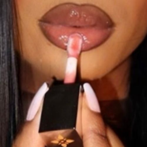 Lip Oil-Lanre By Cynthia Smith